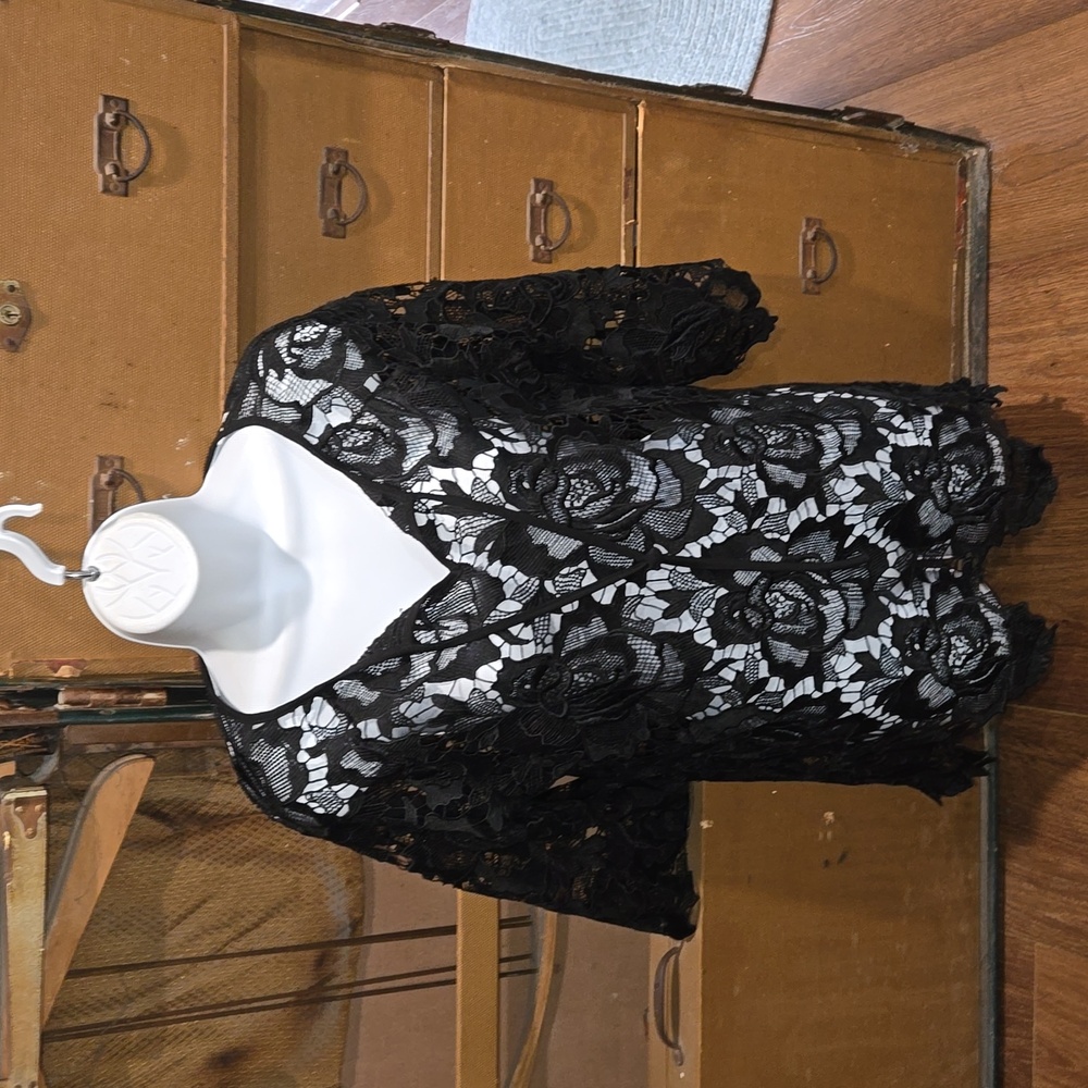 Linea By Louis Dell Ollo Eyelet Tunic.. #6119